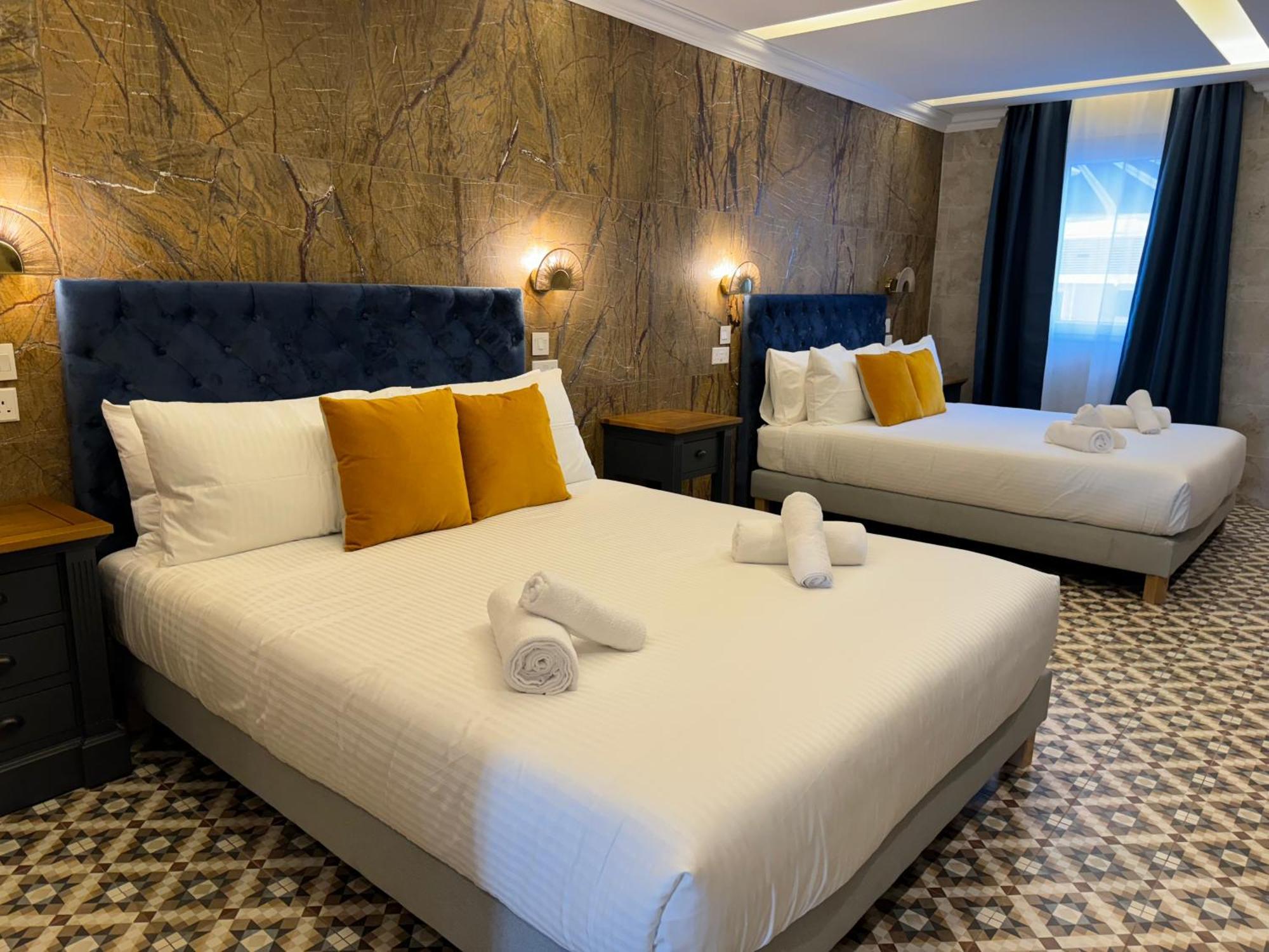 Balcony Hotel San Ġiljan Kültér fotó