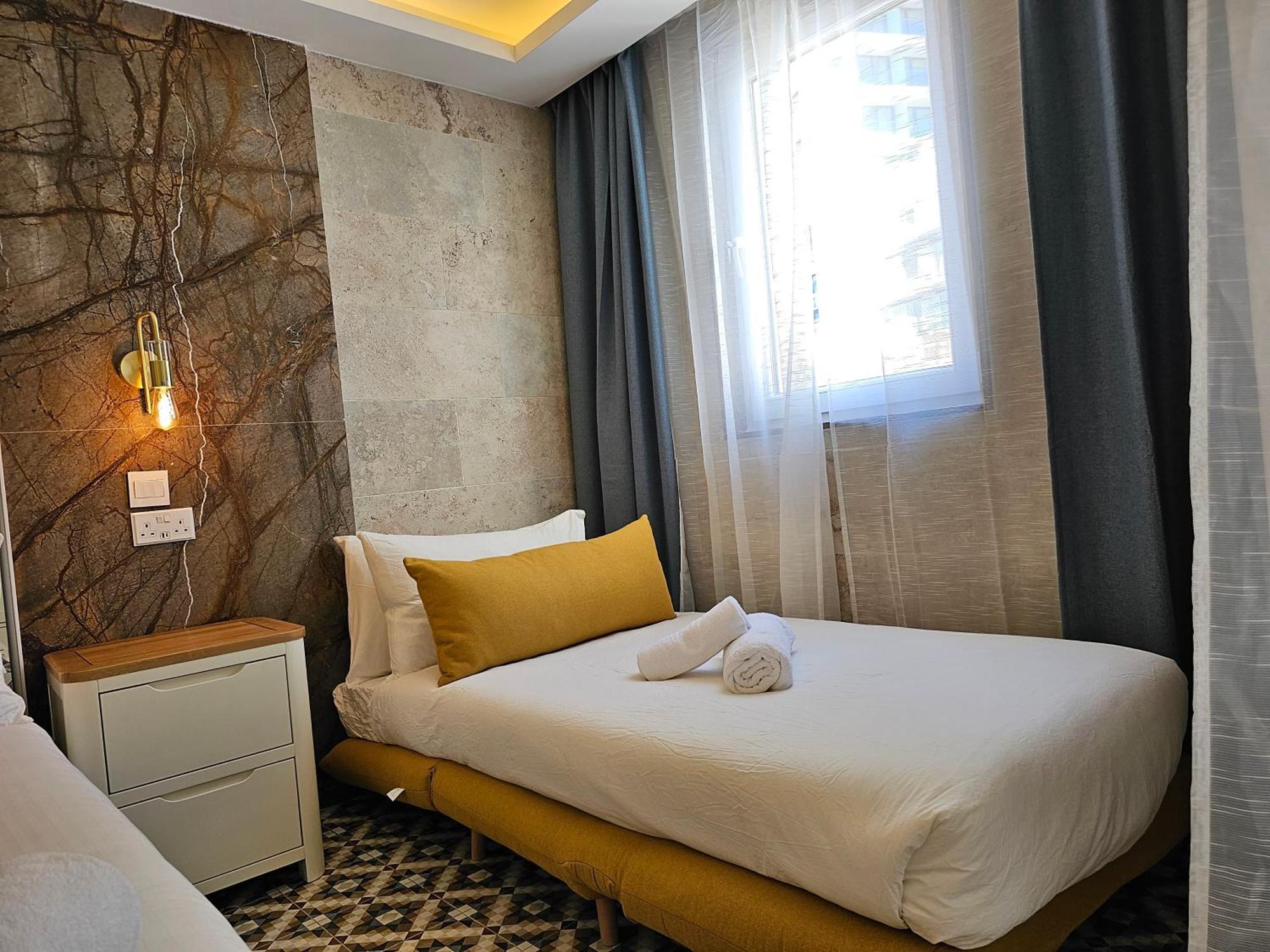 Balcony Hotel San Ġiljan Kültér fotó