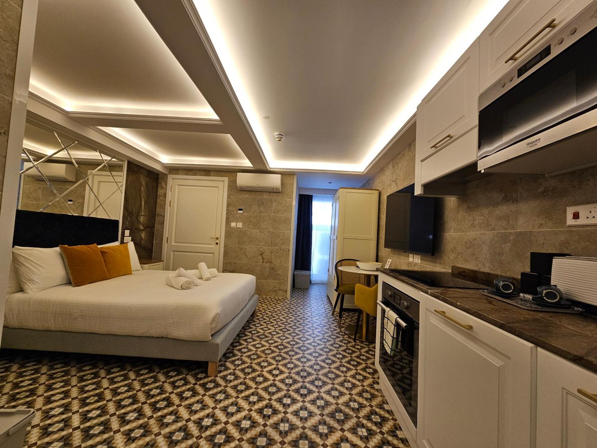 Balcony Hotel San Ġiljan Kültér fotó
