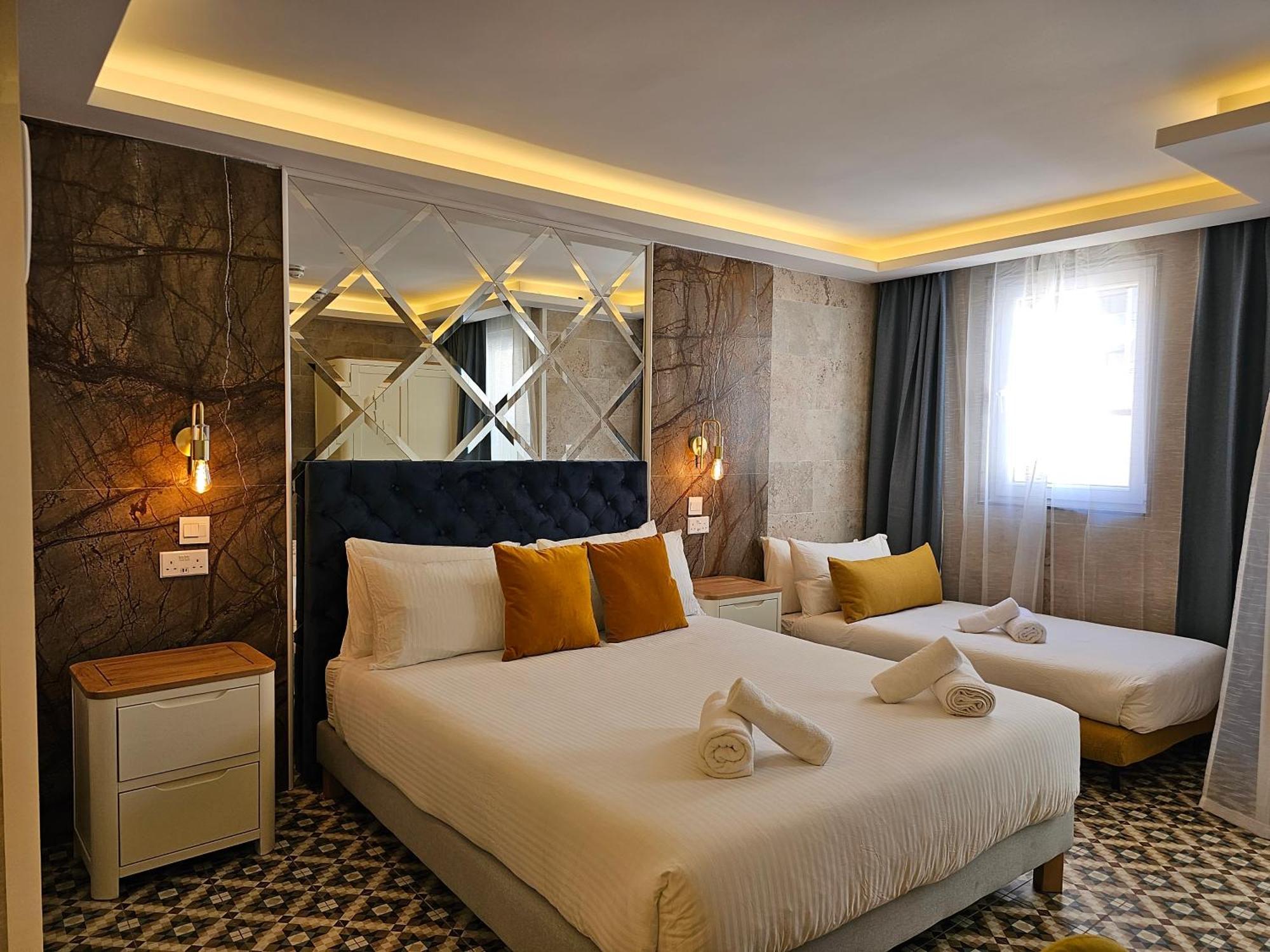 Balcony Hotel San Ġiljan Kültér fotó