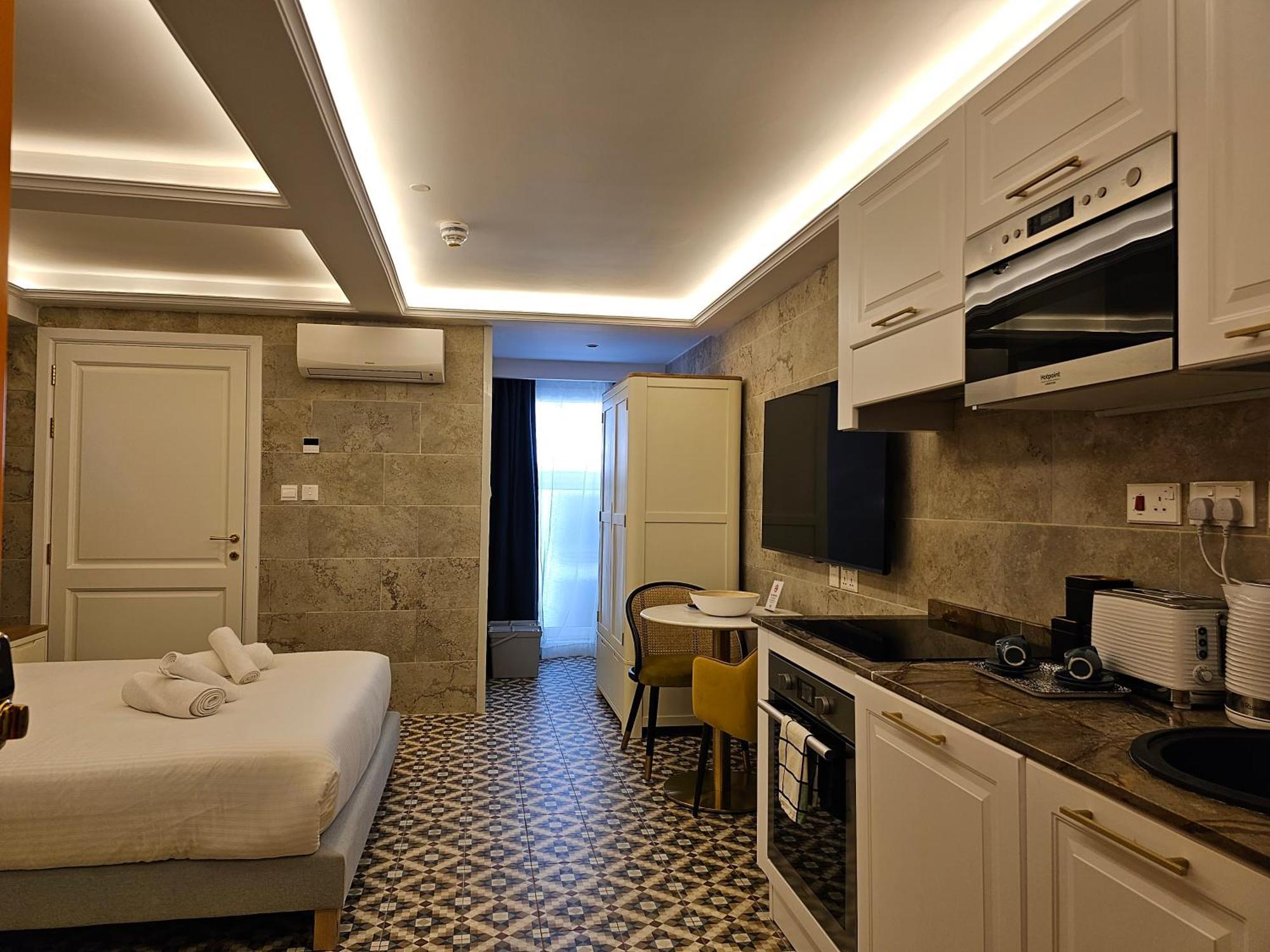 Balcony Hotel San Ġiljan Kültér fotó