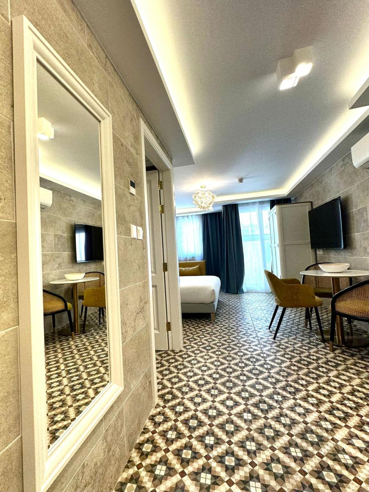 Balcony Hotel San Ġiljan Kültér fotó